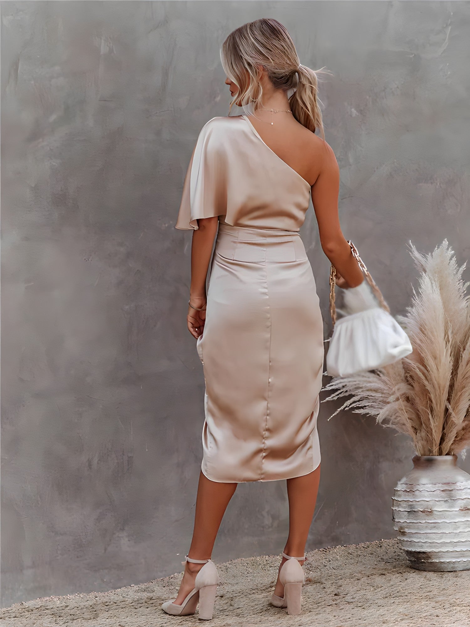 Valerie - Women's Modern Midi Dress with asymmetric Sleeve