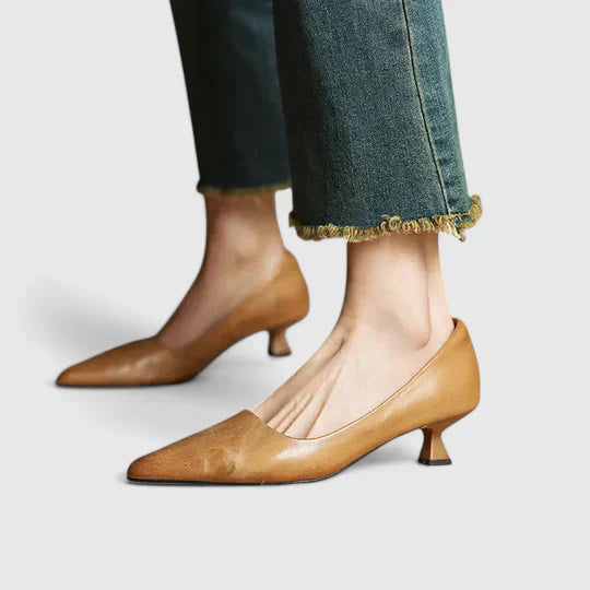 Laura - Women's Classic Spitz Zulaufende Pumps with Niedrigem Heel
