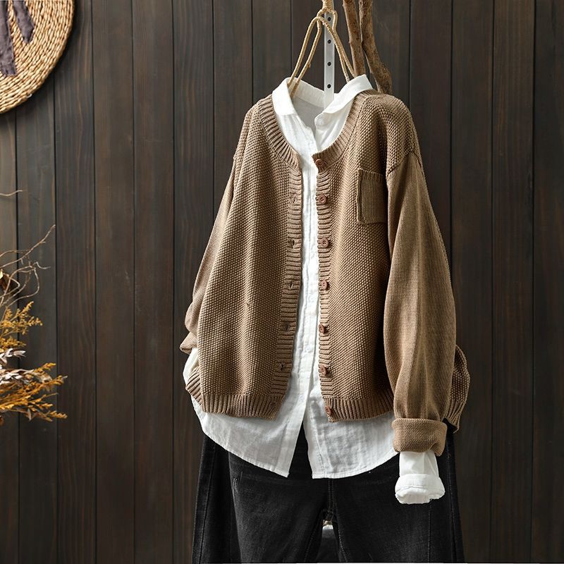Nicola - Women's Oversized Cardigan with Buttons