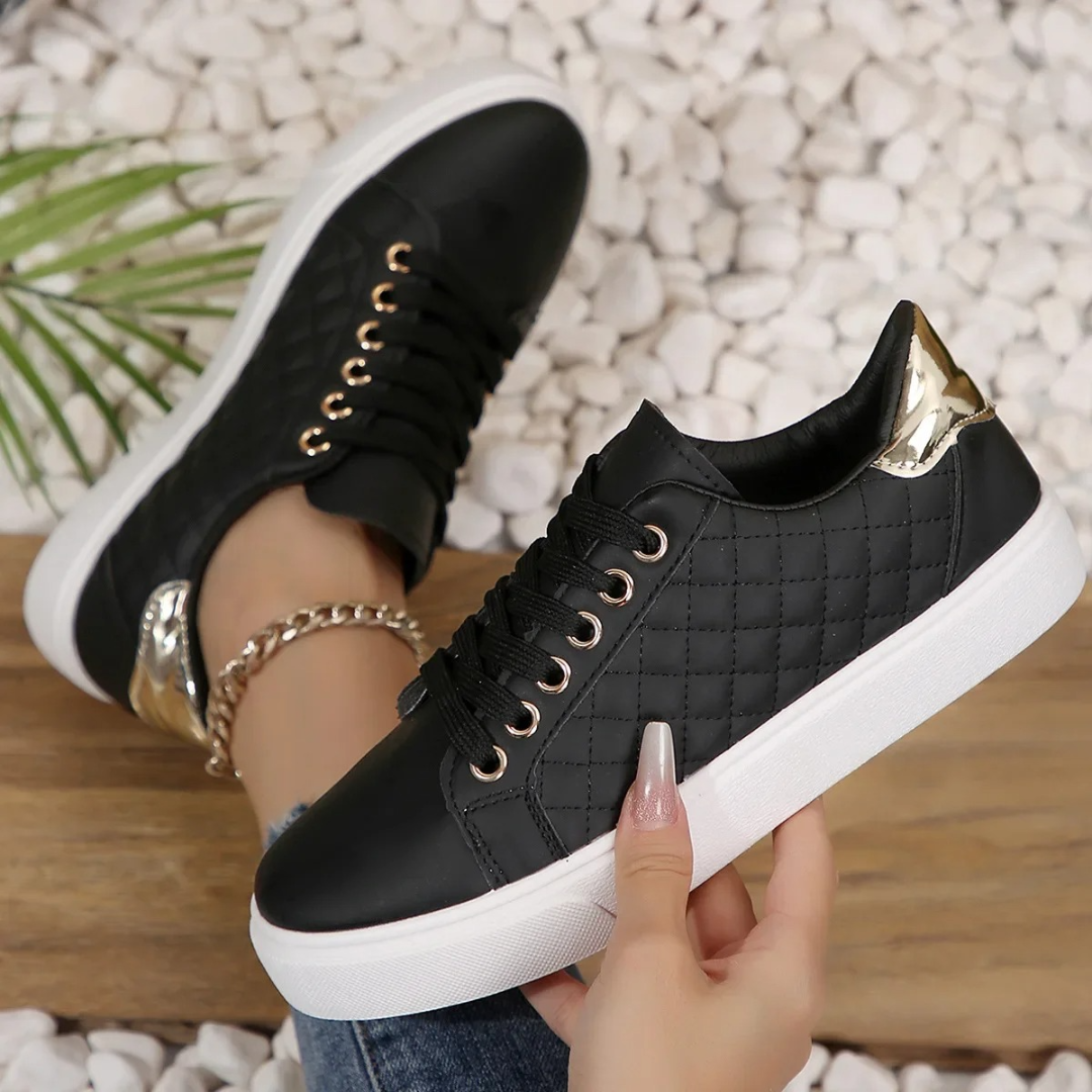 Angela - Women's Casual-Sneaker with Quilted and Lacing