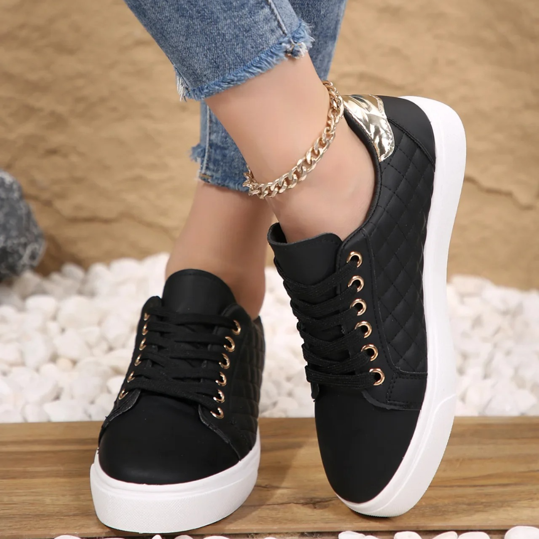 Angela - Women's Casual-Sneaker with Quilted and Lacing