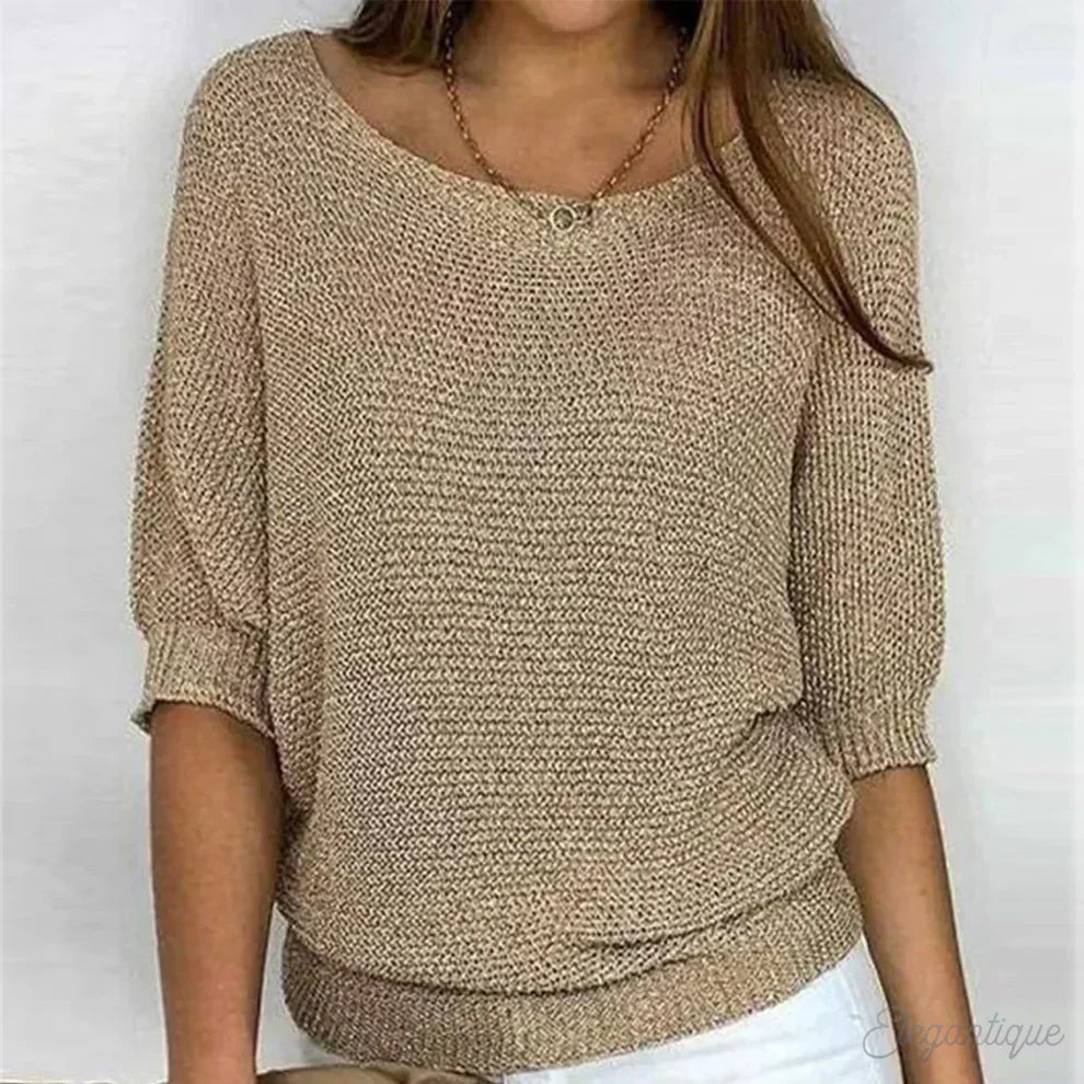 Quinn - Elegant Sweater